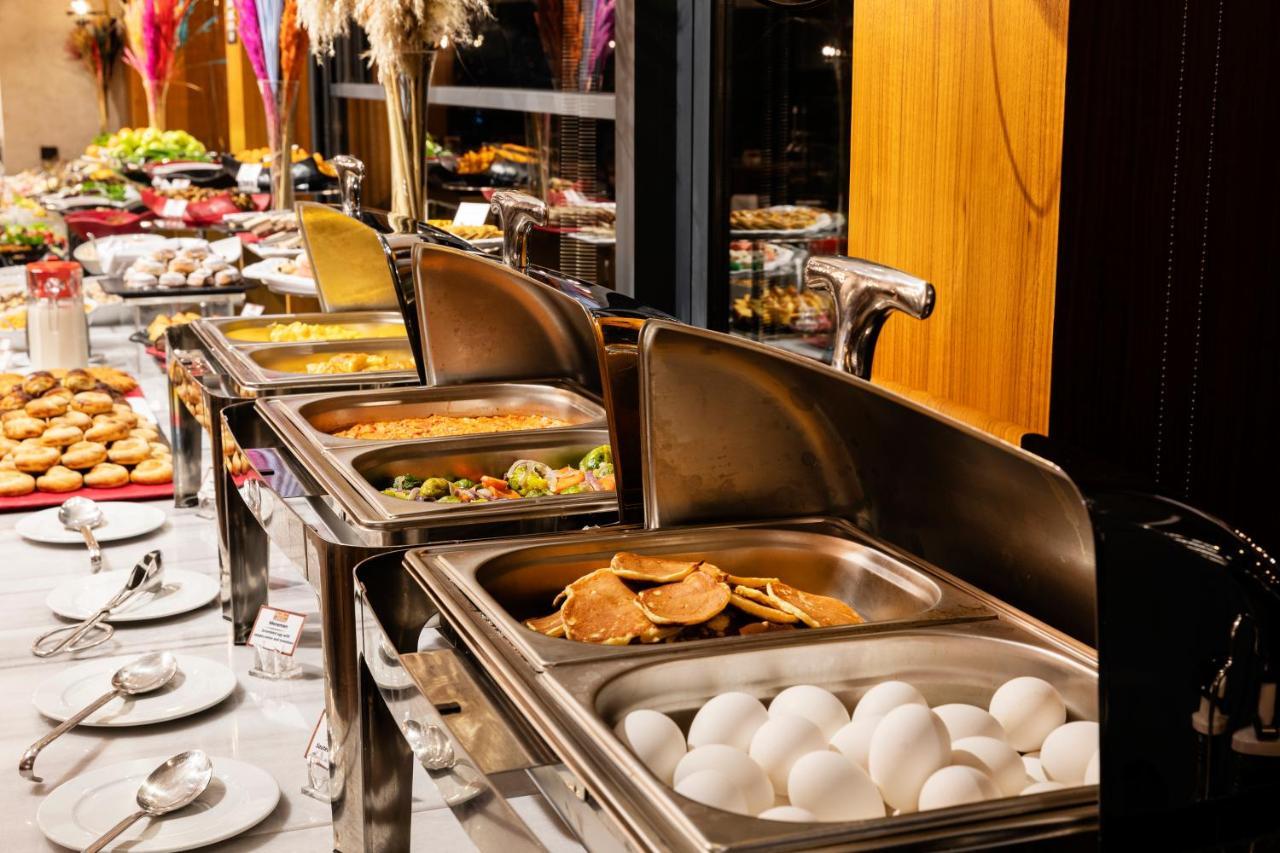 Demiray Hotel Old City Istanbul Exteriör bild A buffet