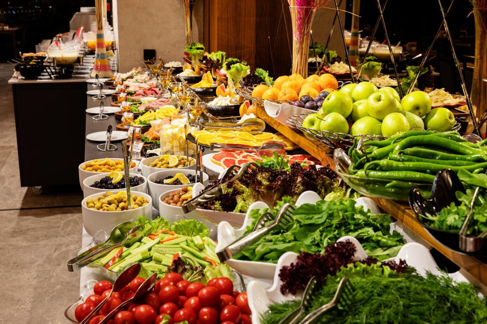 Demiray Hotel Old City Istanbul Exteriör bild A salad bar