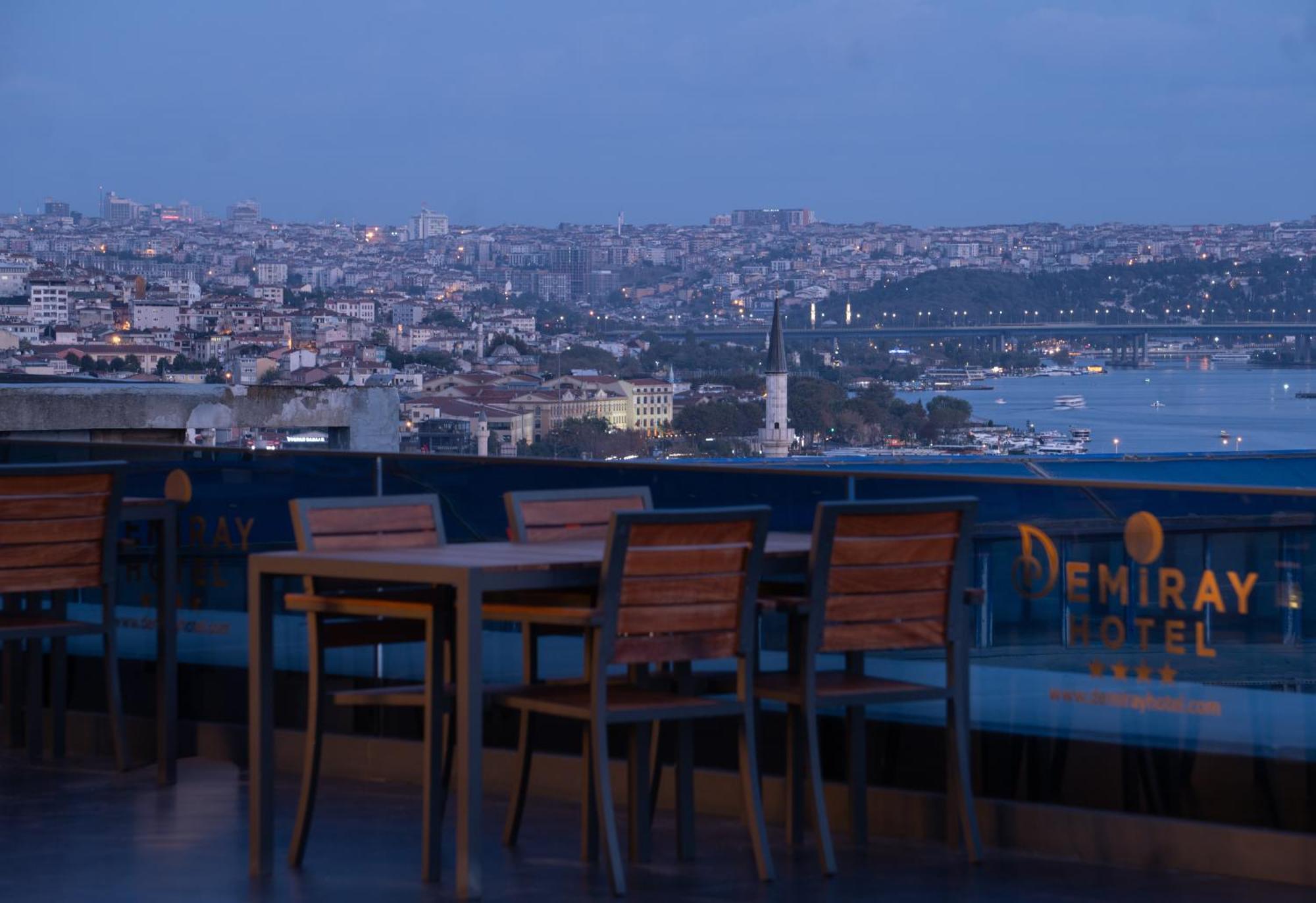 Demiray Hotel Old City Istanbul Exteriör bild View from the rooftop